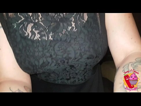 ❤️ Šuchtavá nevlastná sestra mu dáva orál a španielčinu ❤️ Krásne porno na nás ❌️❤
