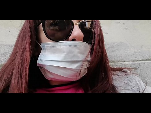 ❤️ Nicoletta sa pomstí svojmu susedovi a vymočí sa mu do garáže (Špeciálna talianska karanténa Covid19) ❤️ Krásne porno na nás ❌️❤